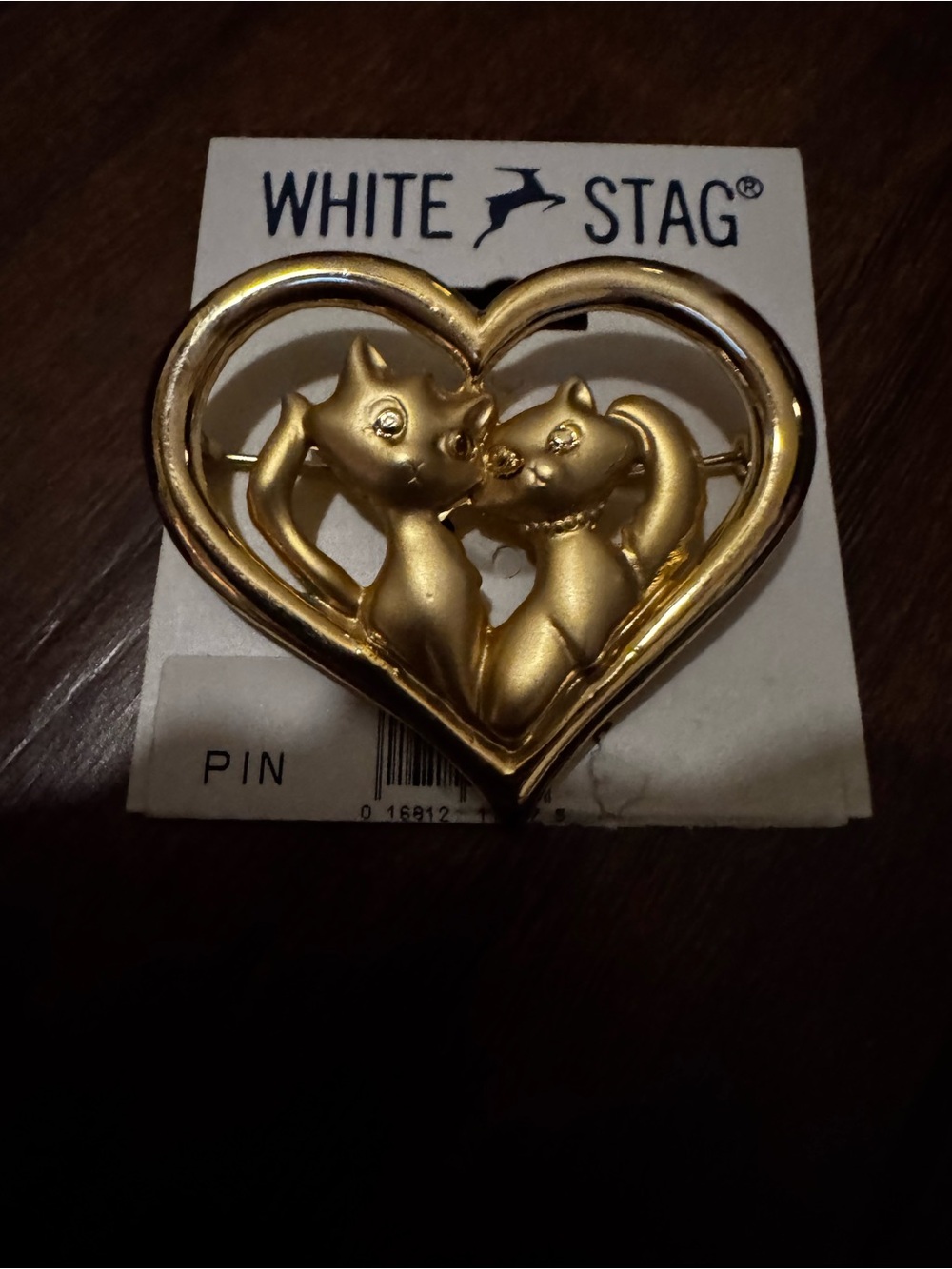 Vintage White Stag Gold-Tone Heart Cat Brooch